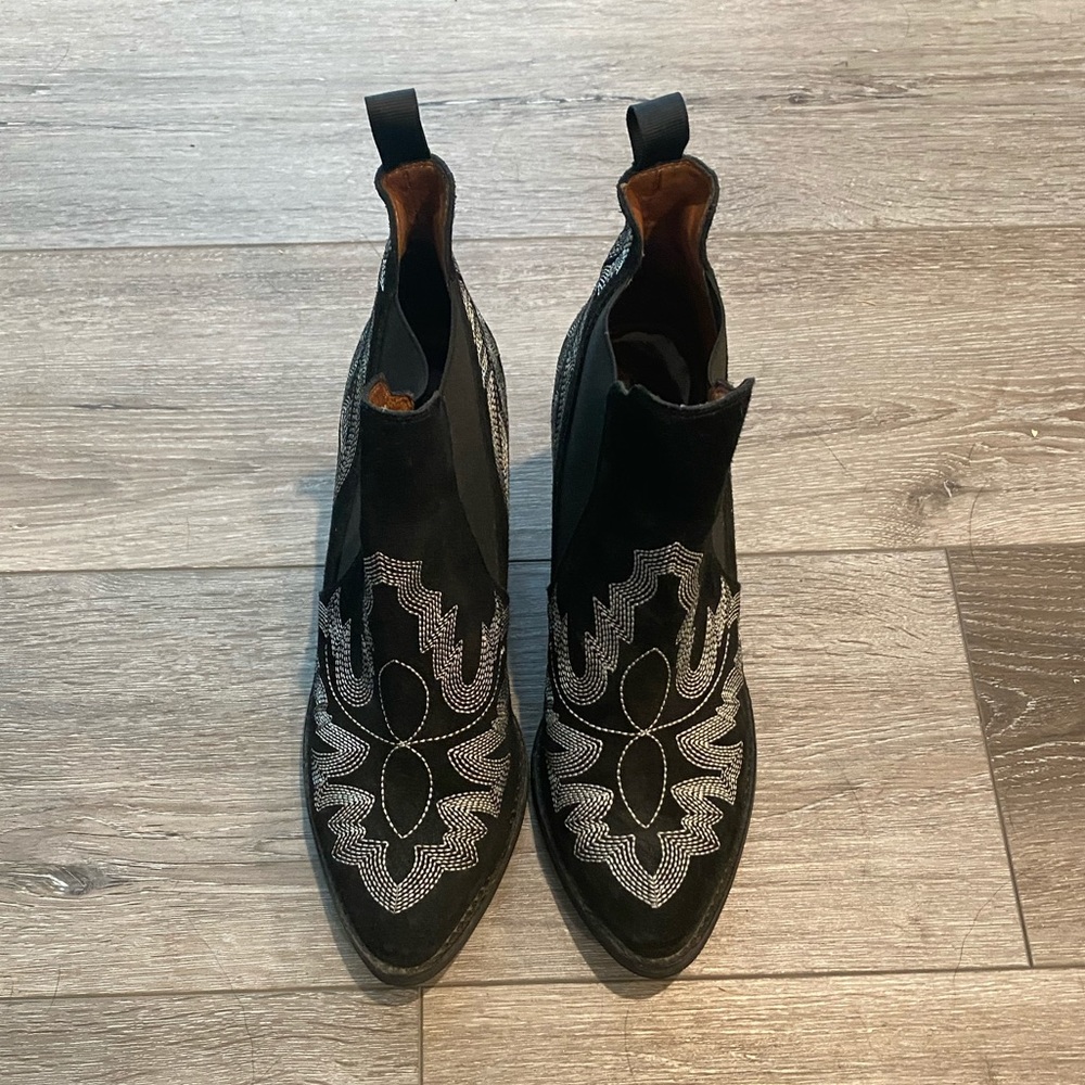 SOLD***Jeffrey Campbell free people booties 7 - Picture 2 of 3